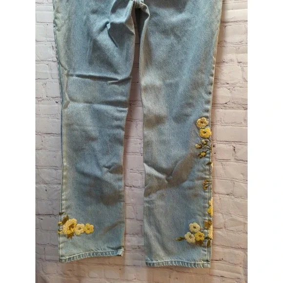 Newport News Jeanology yellow stitched flowers Sz 6 fits 2 3 4 flare Jeans - Picture 9 of 9